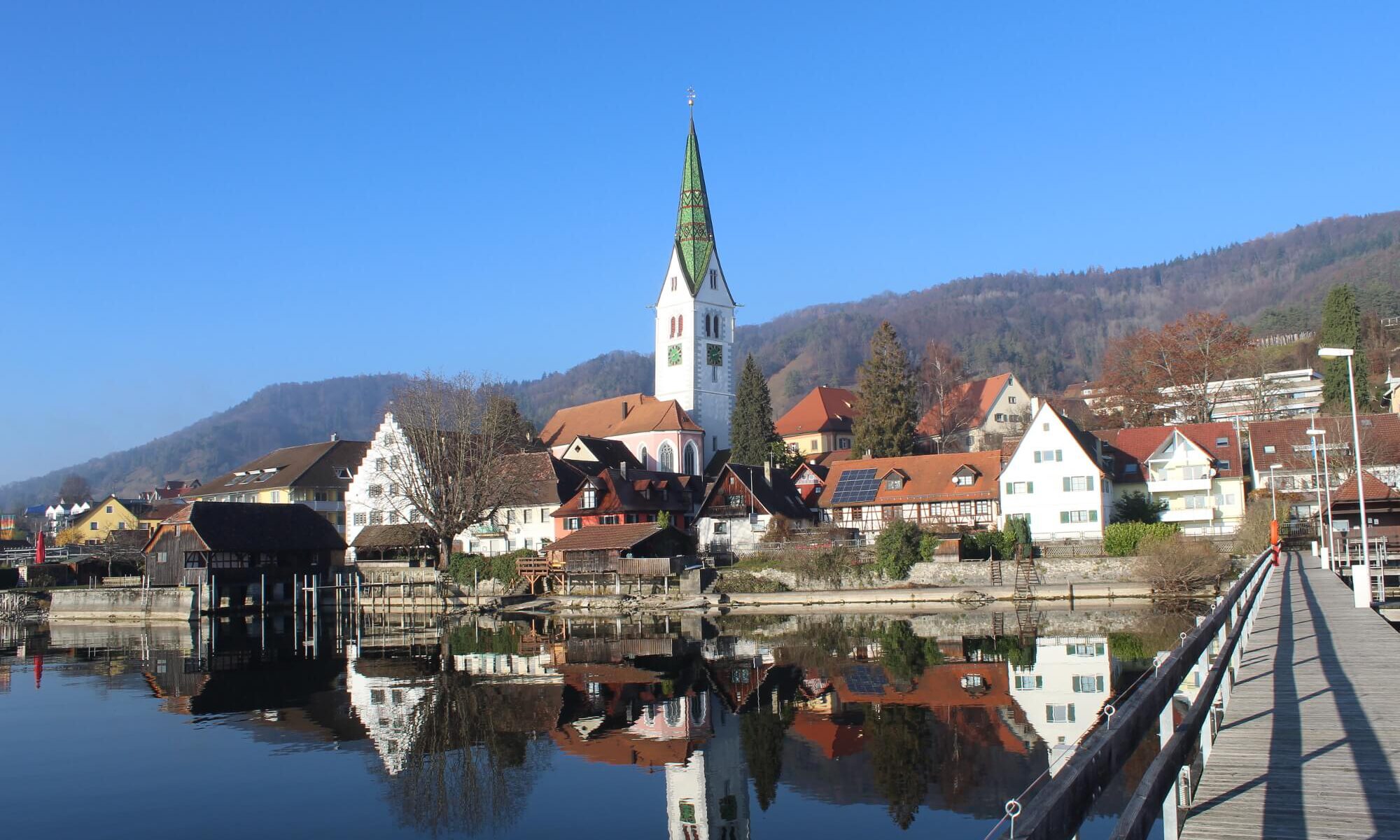 Sipplingen am Bodensee Dezember Kirche Dorf