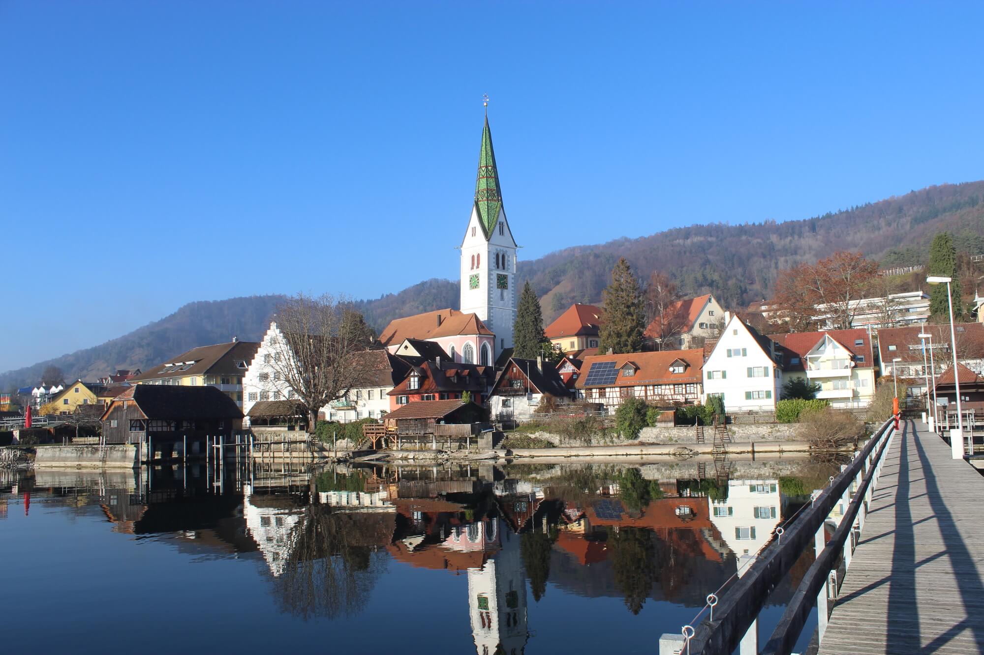 Sipplingen am Bodensee Dezember Kirche Dorf